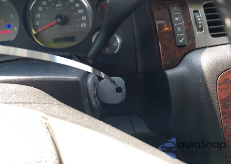 2007 GMC Yukon Denali из США, поврежденный, VIN 1GKFK63807J229151